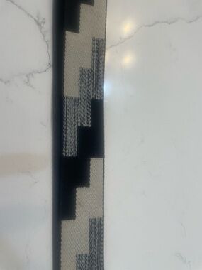 Geometric Black and Cream Strap